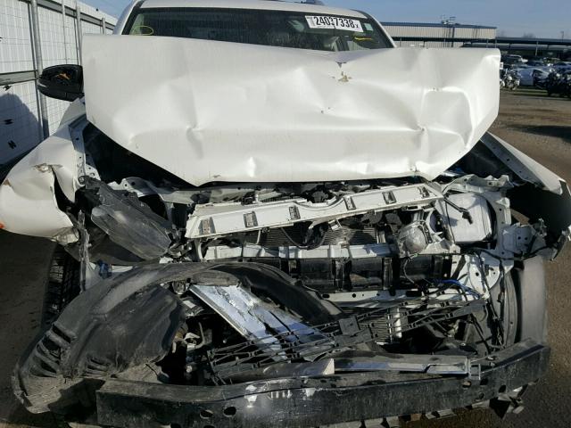 JTEBU5JR7G5359653 - 2016 TOYOTA 4RUNNER SR WHITE photo 7