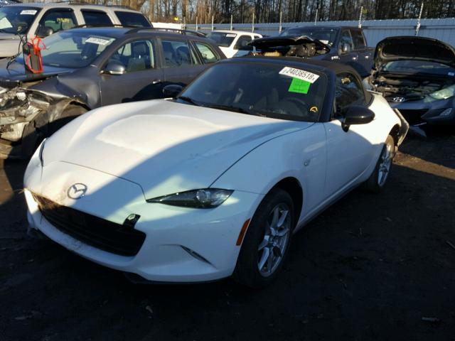 JM1NDAB7XG0114978 - 2016 MAZDA MX-5 MIATA WHITE photo 2