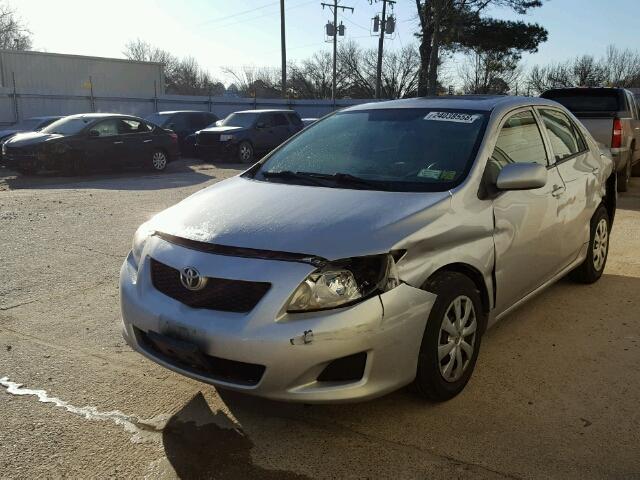 2T1BU40E59C044885 - 2009 TOYOTA COROLLA BA SILVER photo 2