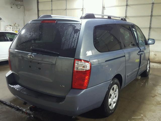 KNDMB233686265902 - 2008 KIA SEDONA EX BLUE photo 4