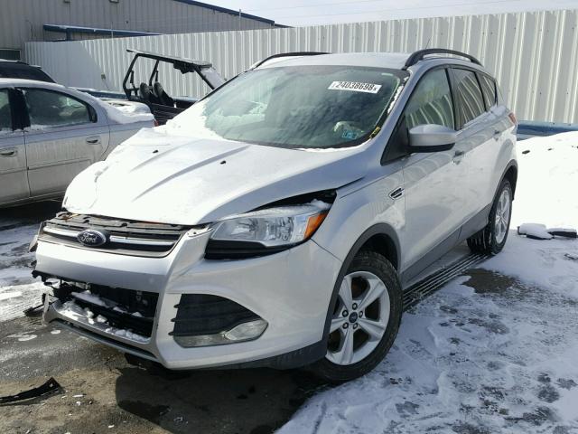 1FMCU0GX0EUB37777 - 2014 FORD ESCAPE SE SILVER photo 2