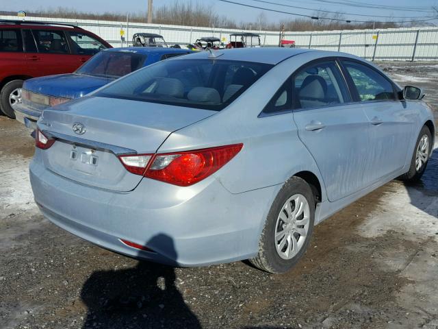 5NPEB4AC8DH538129 - 2013 HYUNDAI SONATA GLS SILVER photo 4