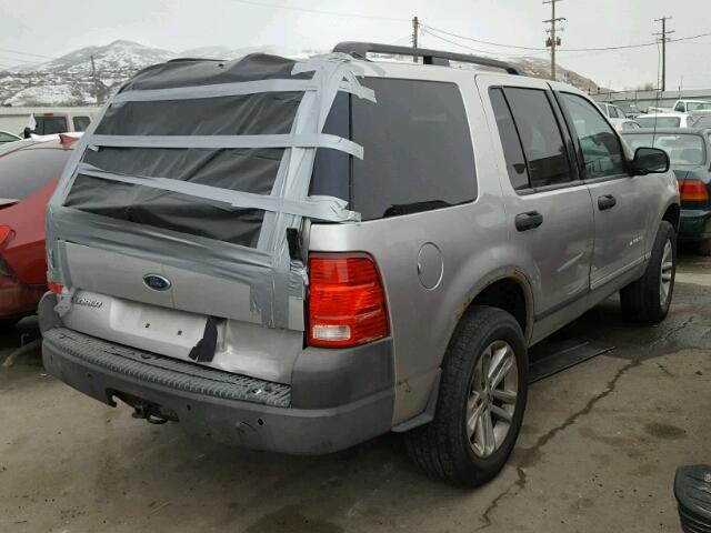 1FMZU72K14UB72082 - 2004 FORD EXPLORER X SILVER photo 4