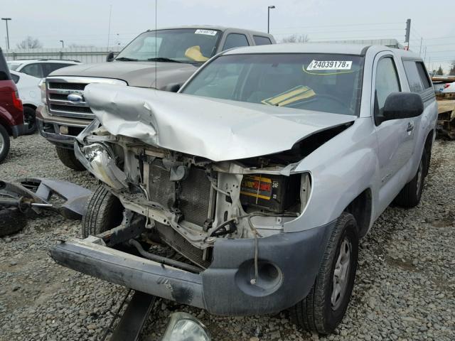 5TENX22N79Z593116 - 2009 TOYOTA TACOMA GRAY photo 2