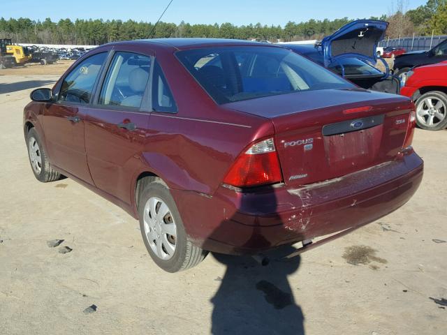 1FAHP34N76W175086 - 2006 FORD FOCUS ZX4 RED photo 3