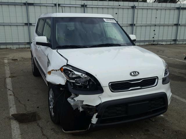 KNDJT2A52C7435678 - 2012 KIA SOUL WHITE photo 1