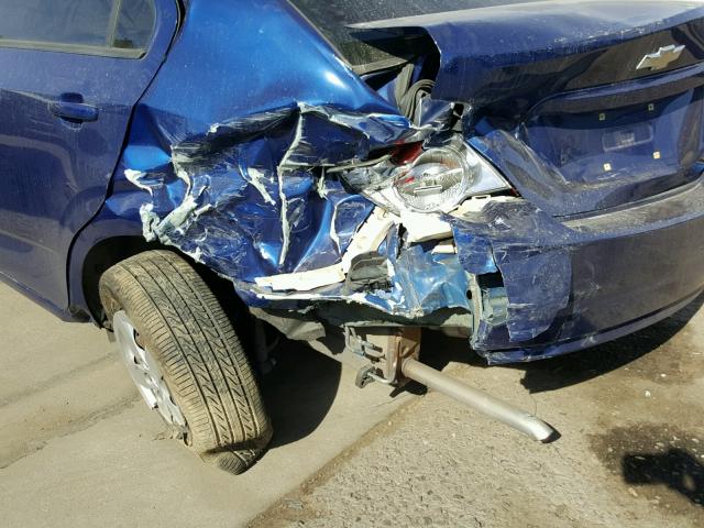 1G1JB5SH9D4136780 - 2013 CHEVROLET SONIC LS BLUE photo 9