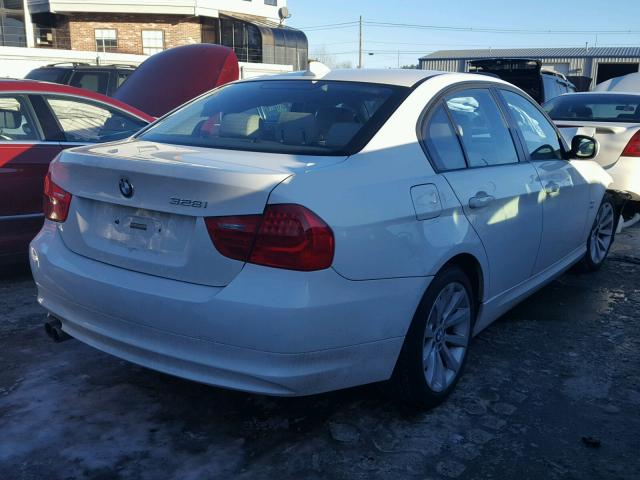 WBAPK7C58BA970259 - 2011 BMW 328 XI WHITE photo 4