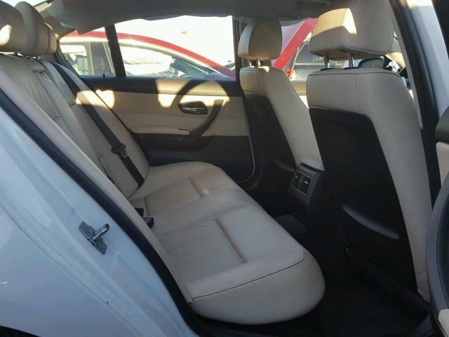 WBAPK7C58BA970259 - 2011 BMW 328 XI WHITE photo 6
