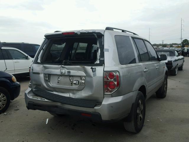 5FNYF28716B023490 - 2006 HONDA PILOT EX SILVER photo 4