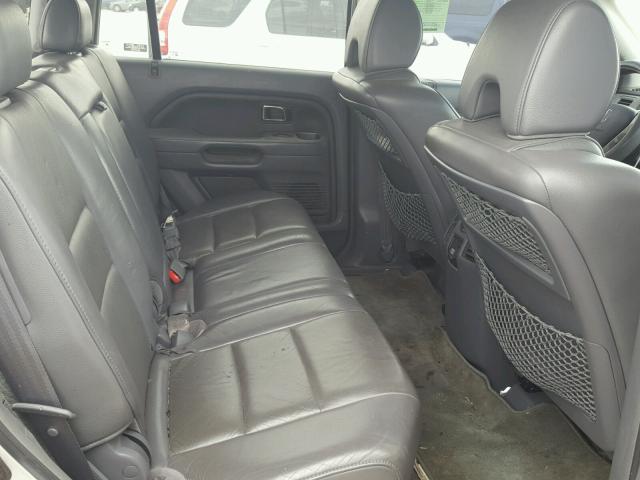 5FNYF28716B023490 - 2006 HONDA PILOT EX SILVER photo 6