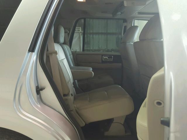 5LMJJ2H53AEJ02354 - 2010 LINCOLN NAVIGATOR SILVER photo 6