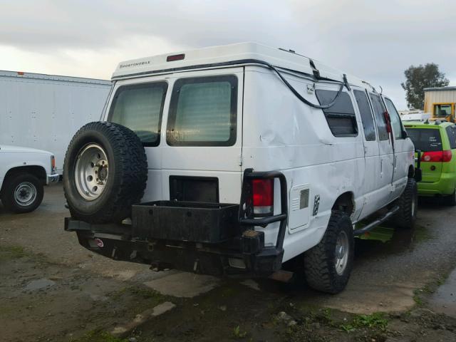 1FDSS34F02HB55330 - 2002 FORD ECONOLINE WHITE photo 4