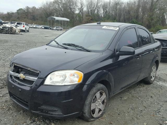 KL1TD5DE5BB186556 - 2011 CHEVROLET AVEO LS BLACK photo 2