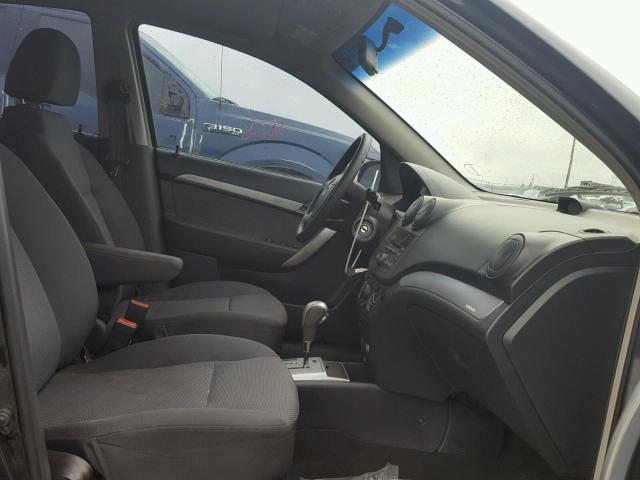 KL1TD5DE5BB186556 - 2011 CHEVROLET AVEO LS BLACK photo 5