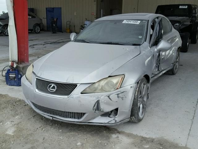 JTHBK262385085534 - 2008 LEXUS IS 250 SILVER photo 2