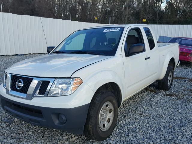 1N6BD0CT0GN720105 - 2016 NISSAN FRONTIER S WHITE photo 2