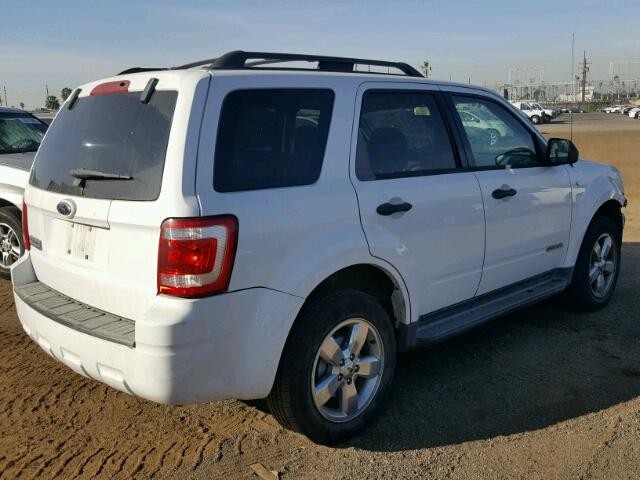 1FMCU03168KB46372 - 2008 FORD ESCAPE XLT WHITE photo 4