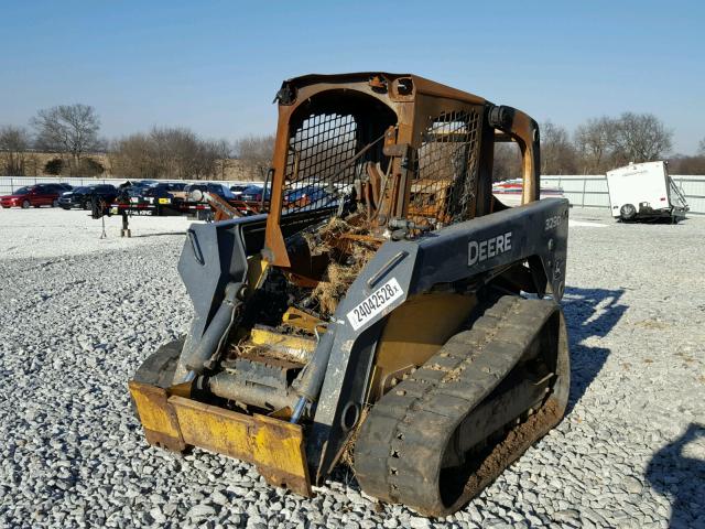 T0329DK180900 - 2010 JOHN DEERE 326D YELLOW photo 2