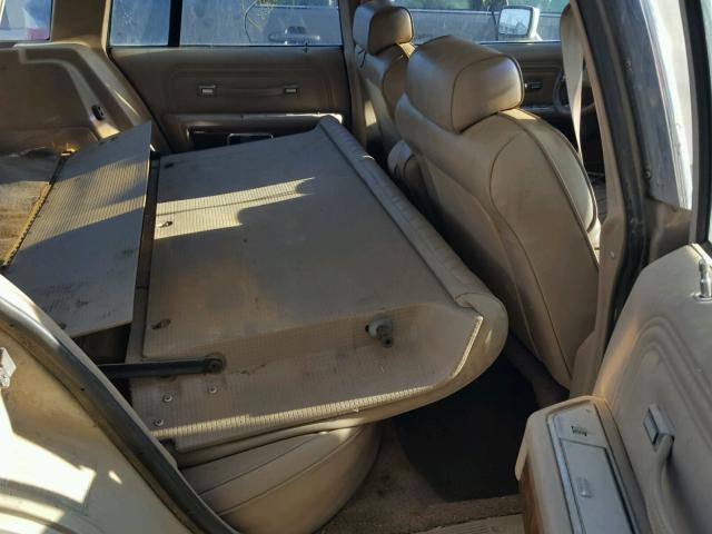 2FABP76F2JX200993 - 1988 FORD CROWN VICT GRAY photo 6