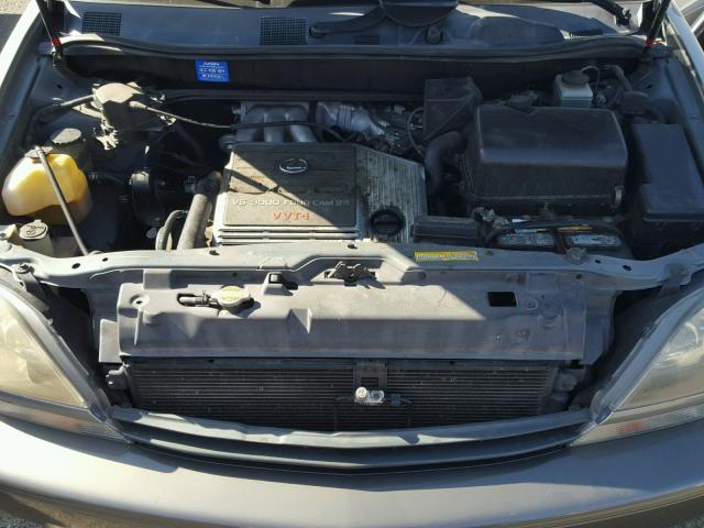 JT6HF10U1Y0153094 - 2000 LEXUS RX 300 GRAY photo 7