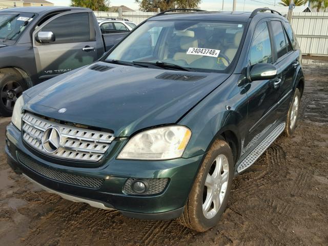 4JGBB22E78A352386 - 2008 MERCEDES-BENZ ML 320 CDI GREEN photo 2