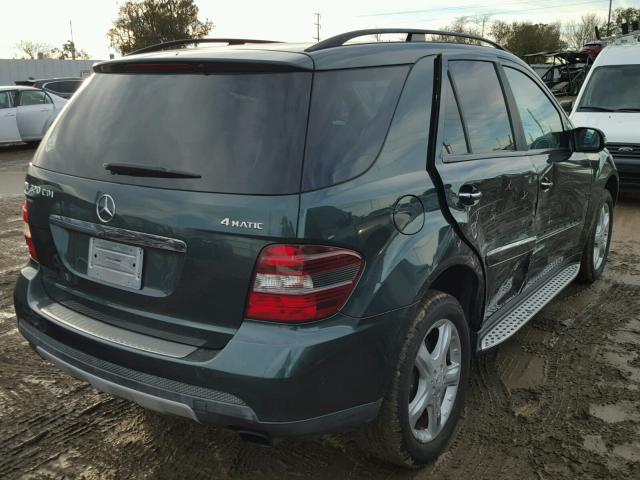 4JGBB22E78A352386 - 2008 MERCEDES-BENZ ML 320 CDI GREEN photo 4