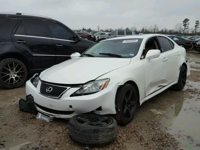 JTHBK262285062861 - 2008 LEXUS IS 250 WHITE photo 2