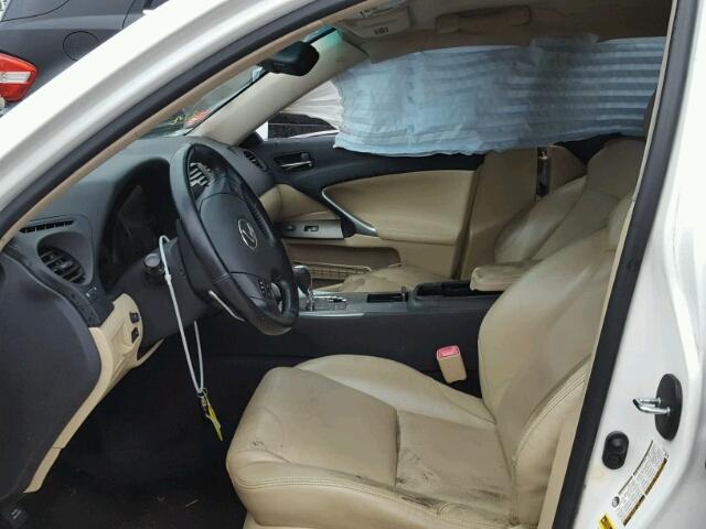 JTHBK262285062861 - 2008 LEXUS IS 250 WHITE photo 5