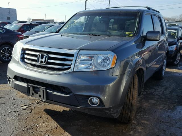 5FNYF4H47CB082783 - 2012 HONDA PILOT EX GRAY photo 2