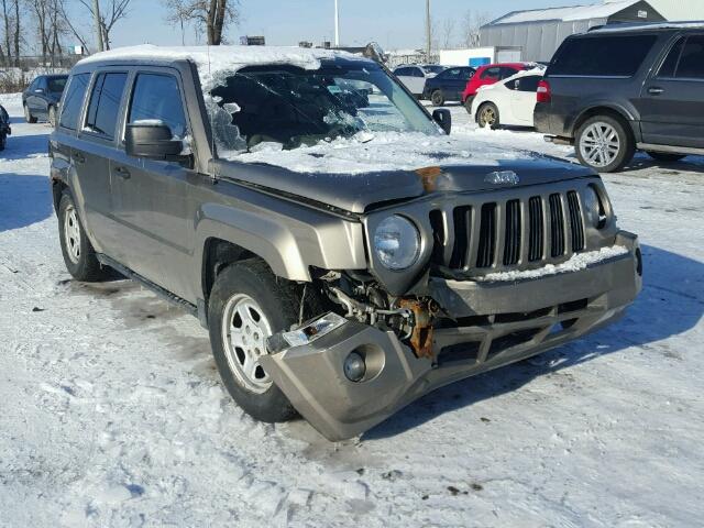 1J8FT28W98D575717 - 2008 JEEP PATRIOT SP GOLD photo 1