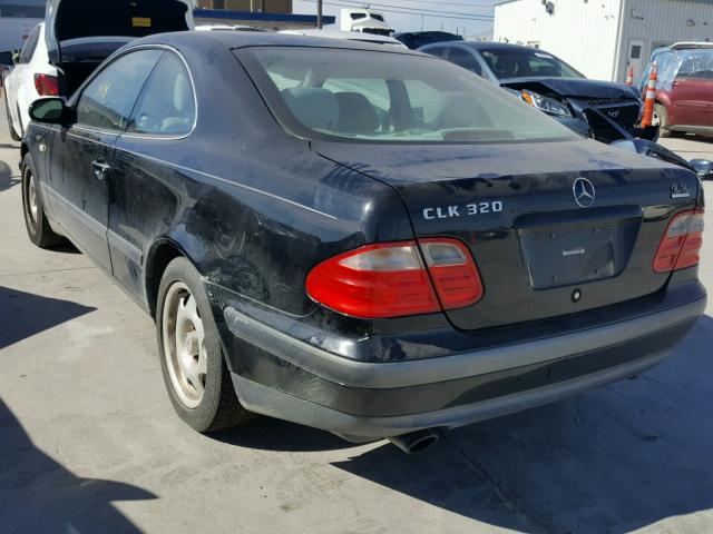 WDBLJ65G2WF023738 - 1998 MERCEDES-BENZ CLK 320 BLACK photo 3