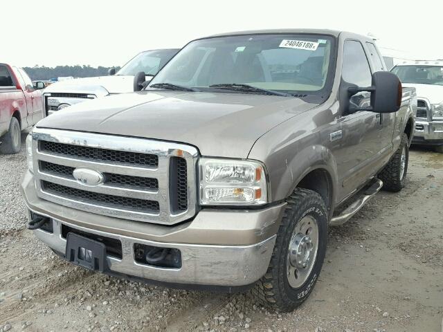 1FTNX20595EB20494 - 2005 FORD F250 SUPER BROWN photo 2