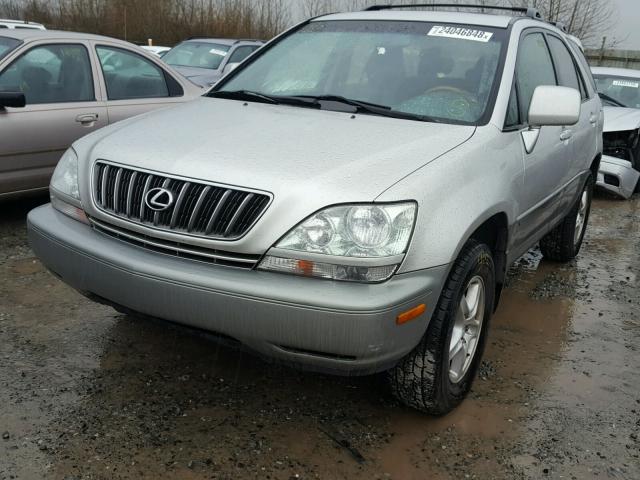 JTJHF10U730295769 - 2003 LEXUS RX 300 SILVER photo 2