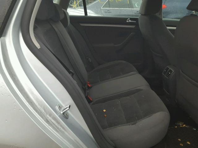 3VWMZ71K99M268584 - 2009 VOLKSWAGEN JETTA S 银色 照片 6