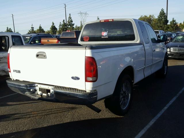 1FTZX1721WNA74393 - 1998 FORD F150 WHITE photo 4