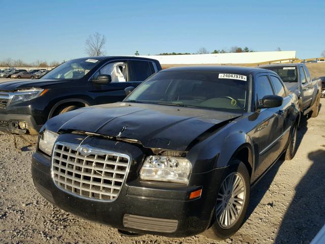 2C3KA43D59H508988 - 2009 CHRYSLER 300 LX BLACK photo 2