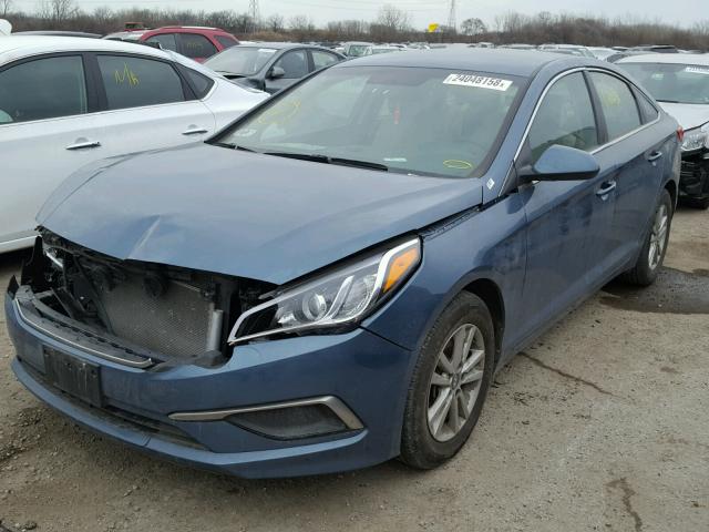 5NPE24AFXGH398759 - 2016 HYUNDAI SONATA SE BLUE photo 2