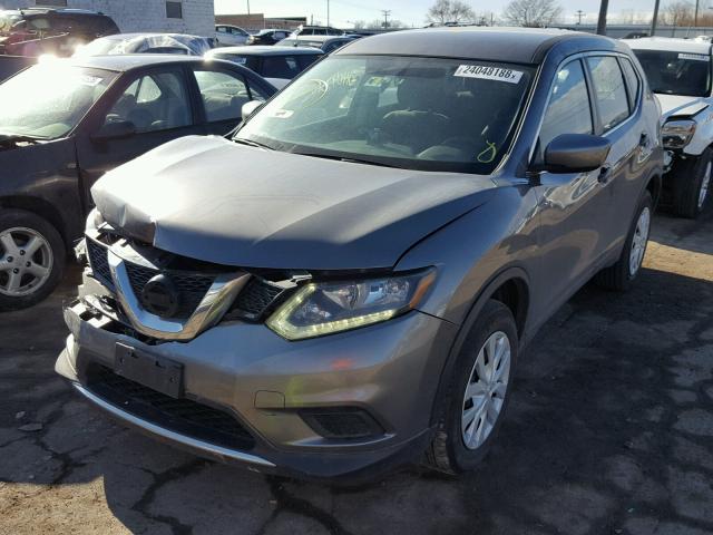 KNMAT2MV1GP671059 - 2016 NISSAN ROGUE S GRAY photo 2