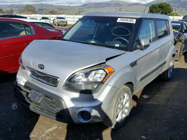 KNDJT2A62C7401894 - 2012 KIA SOUL + SILVER photo 2