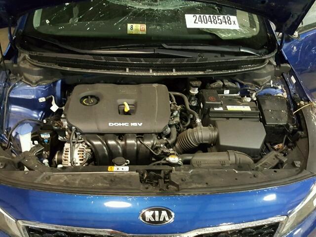 3KPFK4A7XHE012229 - 2017 KIA FORTE LX BLUE photo 7