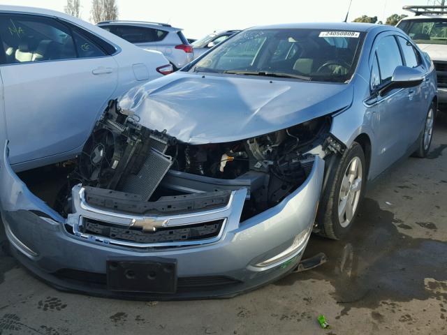 1G1RF6E46DU139030 - 2013 CHEVROLET VOLT BLUE photo 2