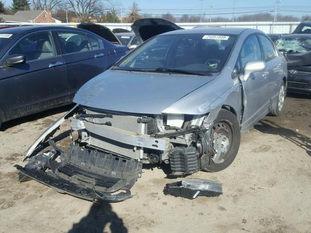 19XFA16519E019614 - 2009 HONDA CIVIC LX SILVER photo 2