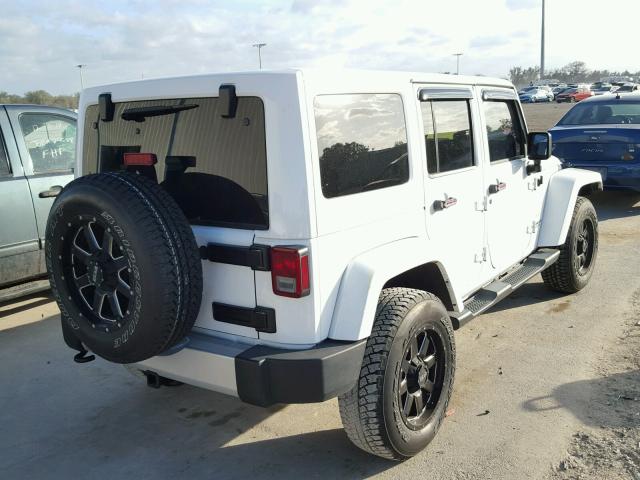 1C4BJWEG3EL246075 - 2014 JEEP WRANGLER U WHITE photo 4