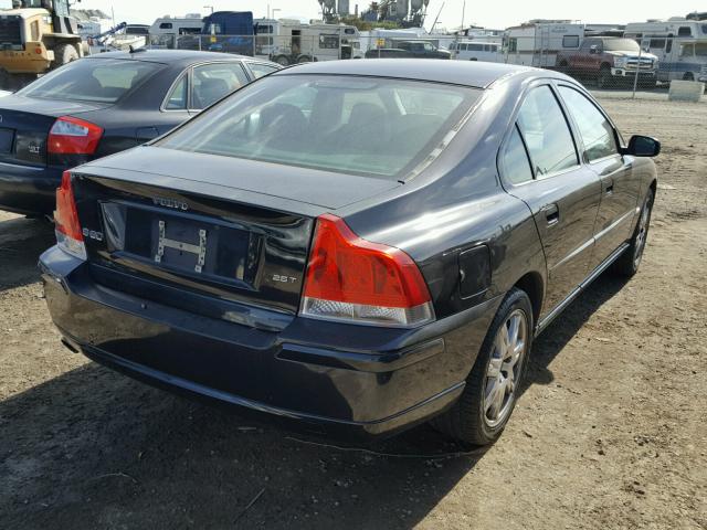 YV1RS592052427252 - 2005 VOLVO S60 2.5T BLACK photo 4