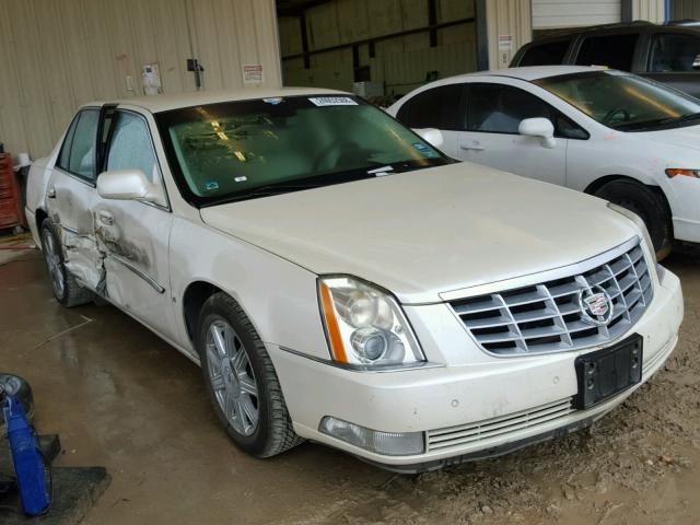 1G6KD57Y18U148185 - 2008 CADILLAC DTS WHITE photo 1