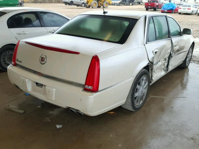 1G6KD57Y18U148185 - 2008 CADILLAC DTS WHITE photo 4