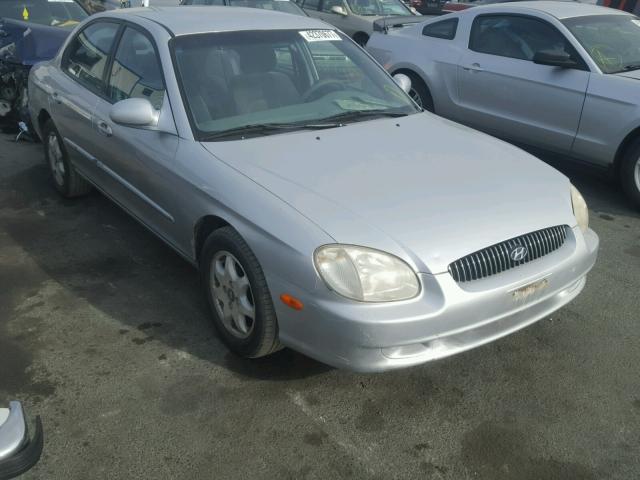 KMHWF35V51A454458 - 2001 HYUNDAI SONATA GLS SILVER photo 1