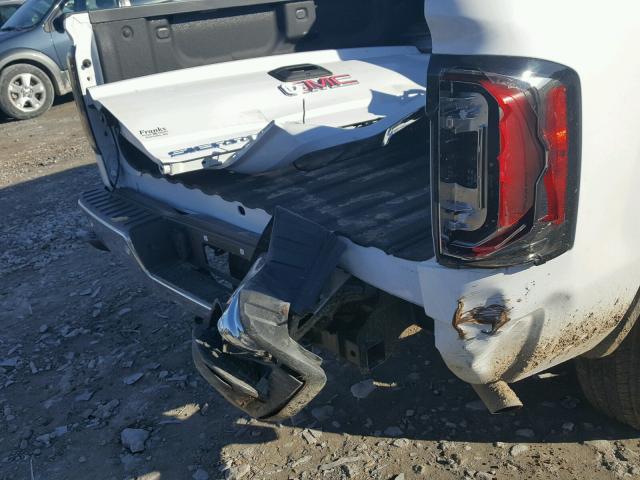 3GTU2NEC8HG306530 - 2017 GMC SIERRA K15 WHITE photo 9