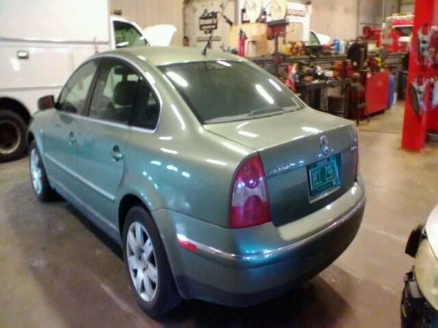 WVWTH63B73P037578 - 2003 VOLKSWAGEN PASSAT GLX GREEN photo 3